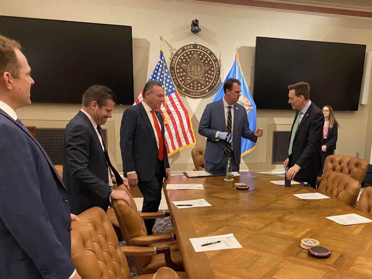 Oklahoma Governor’s Vote Steered $2 Billion Advisory Role to Former Business Partner’s Firm